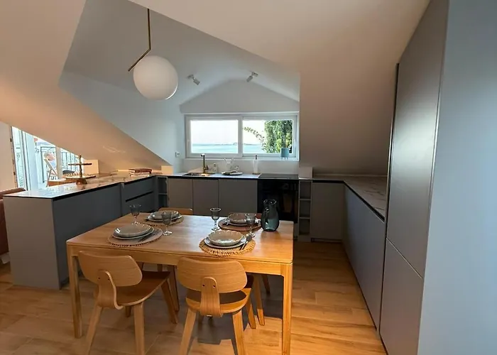& - Sea View Terrace & Parking Apartamento Mlini