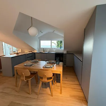 & Διαμέρισμα Mlini