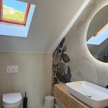 & Διαμέρισμα