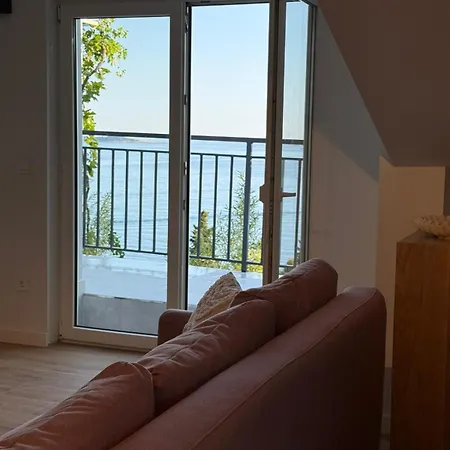 & - Sea View Terrace & Parking 公寓 米利尼